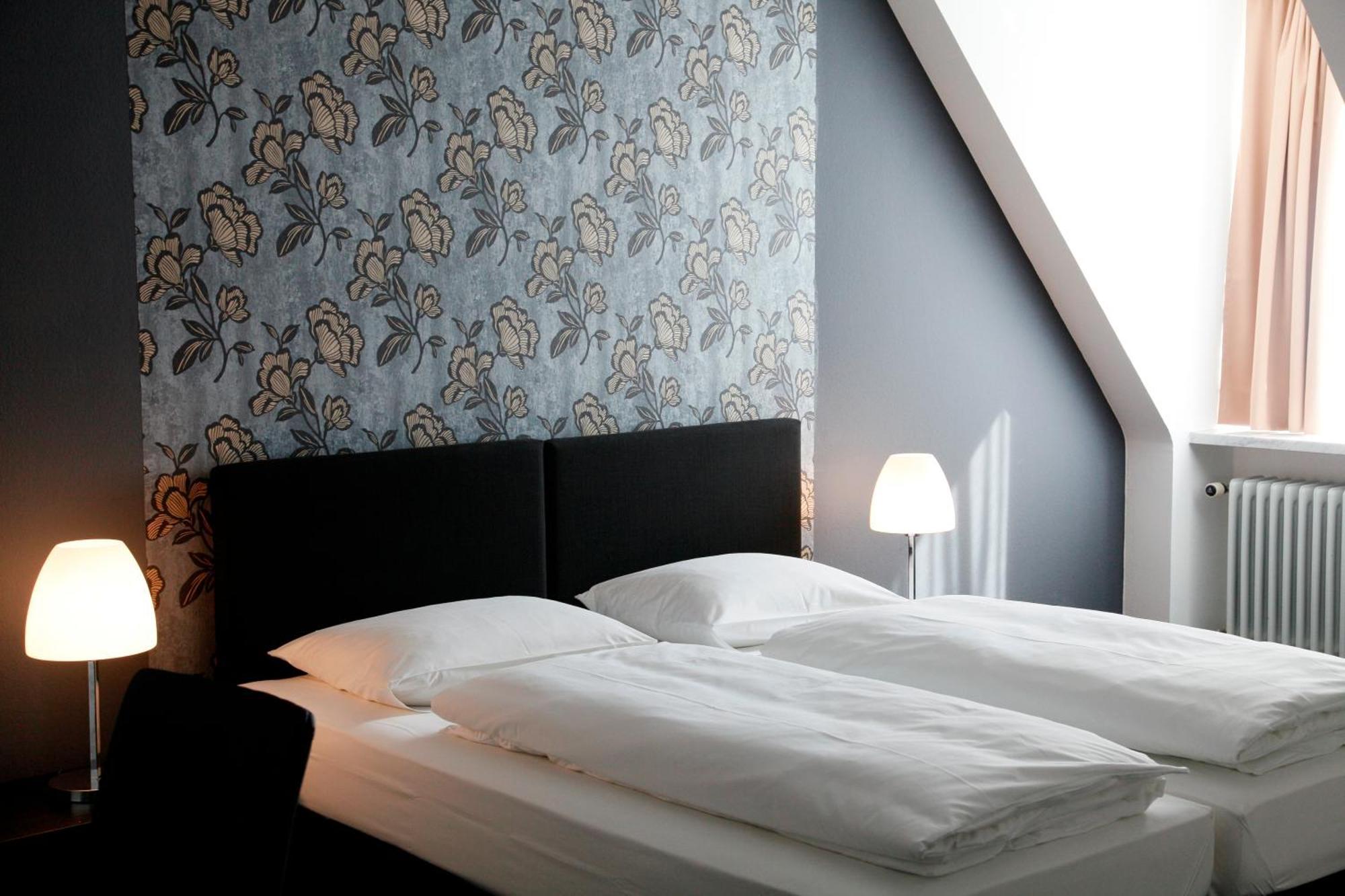 Hotel Schempp Bobingen  Rum bild